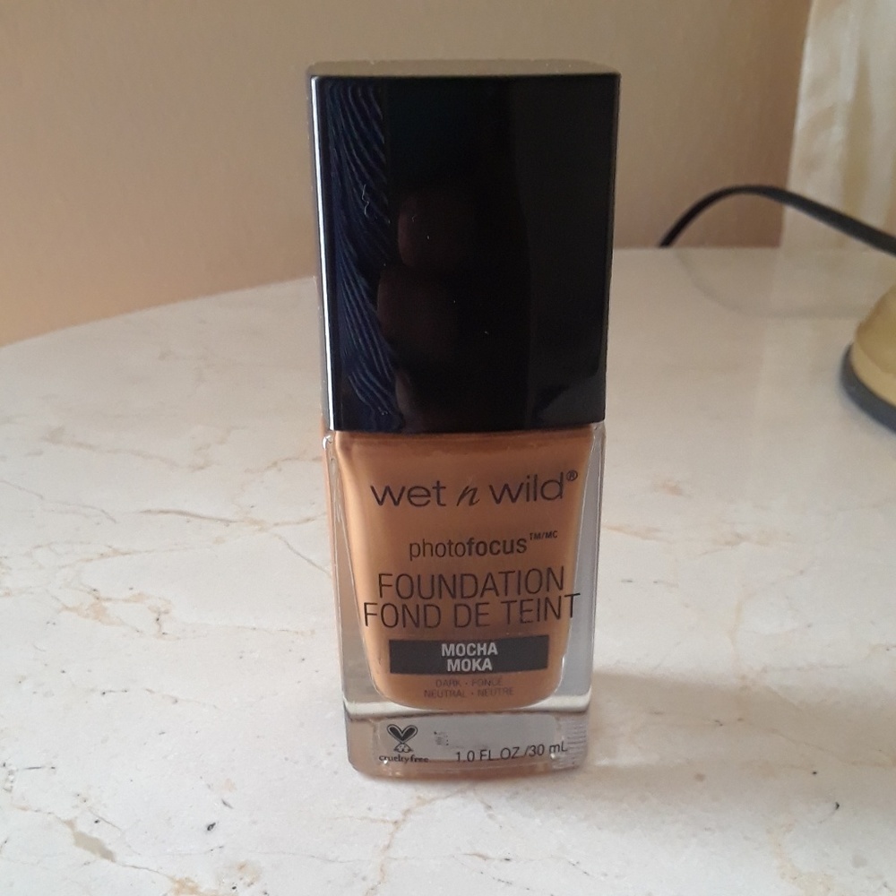 NWOT Wet n Wild Foundation